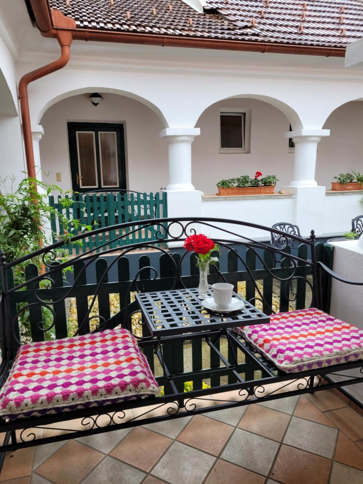 Hotel Arkadenhof Kurtz à Markt Allhau Extérieur photo
