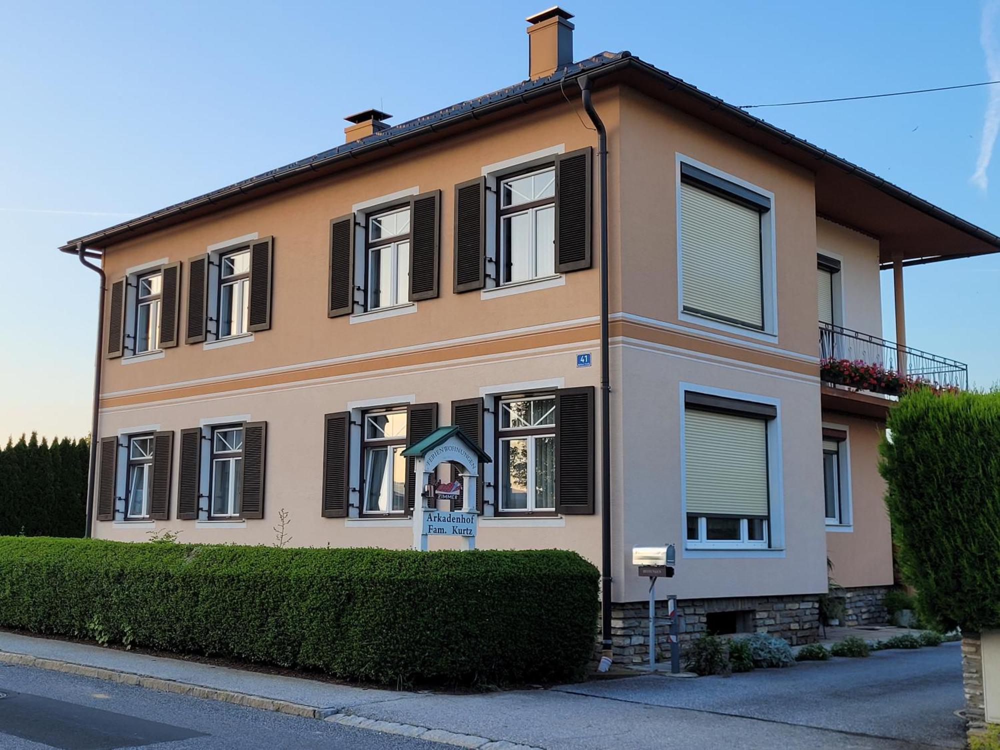Hotel Arkadenhof Kurtz à Markt Allhau Extérieur photo